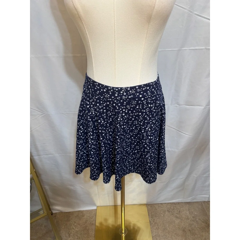 Cozy Fox‎ Womens Navy Blue Floral Ribbed Knit Skater Skirt Small Style M63007-10
